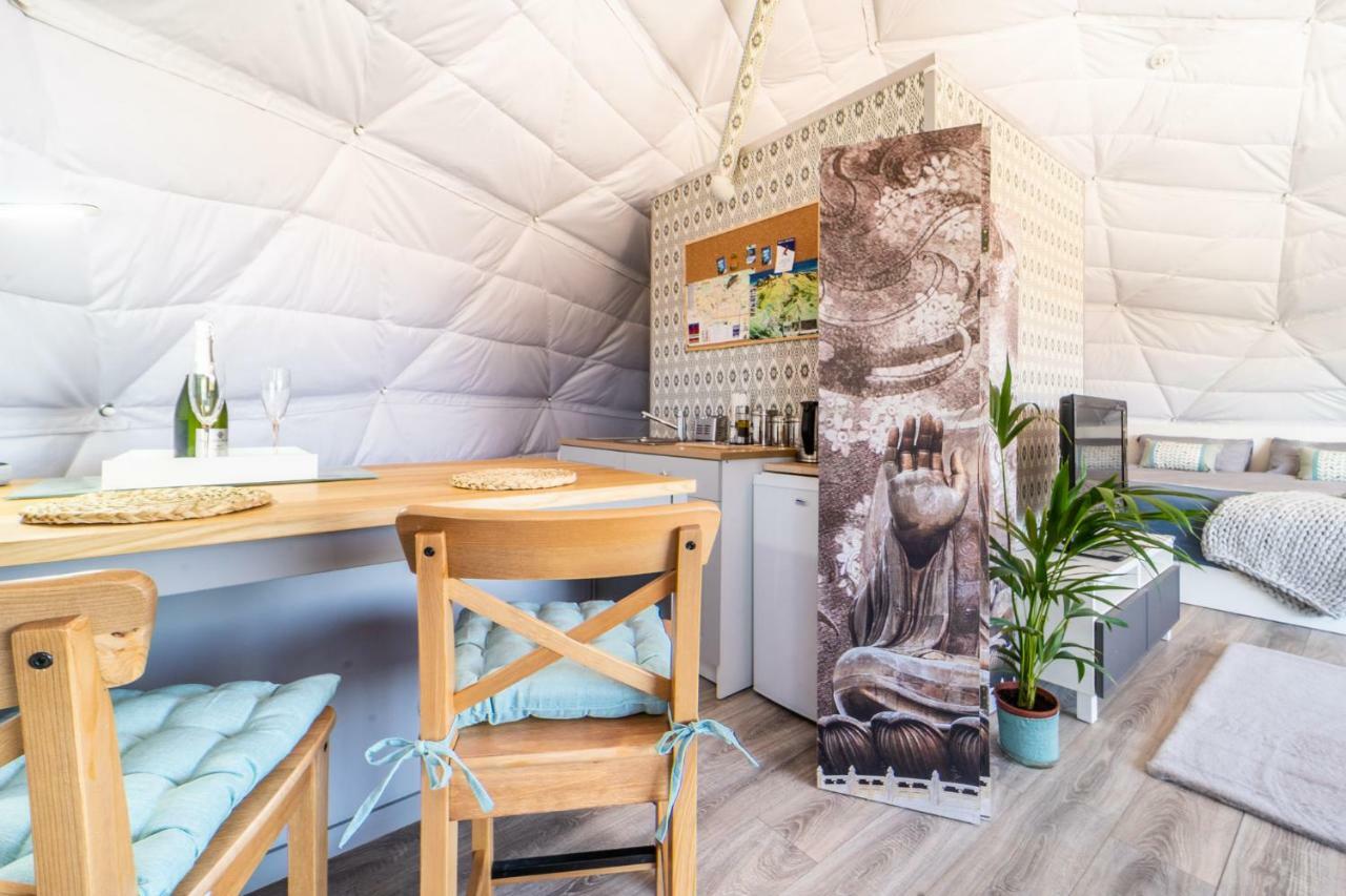 شقة Luxury Dome Retreat Dudar المظهر الخارجي الصورة